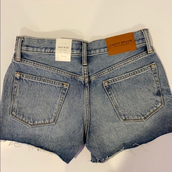 Lucky Brand Light Wash Shorts - Picture 3 of 3